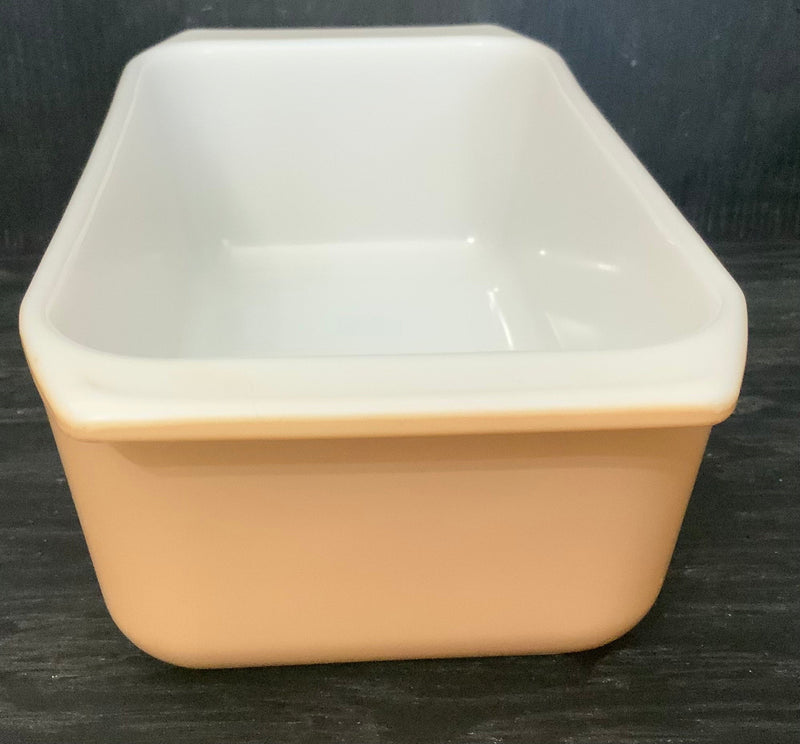 Pyrex 913 Tan Loaf Pan