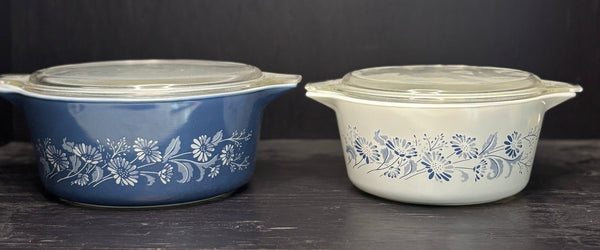 Pyrex Blue Mist Round Casserole Set with Covers New Old Stock