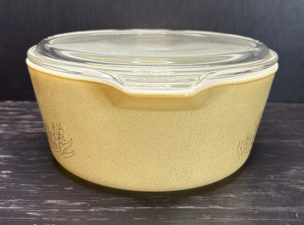 Pyrex Forest Fancies Mushroom Design 2.5 Liter Round Casserole Dish
