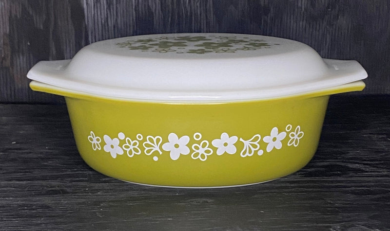 Pyrex Spring Blossom Crazy Daisy 1.5 Quart Casserole Dish