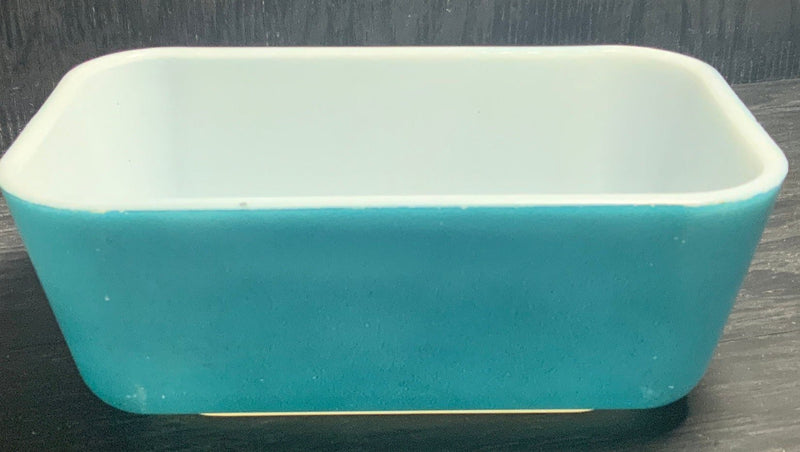 Vintage Pyrex Blue Fridgie Dish