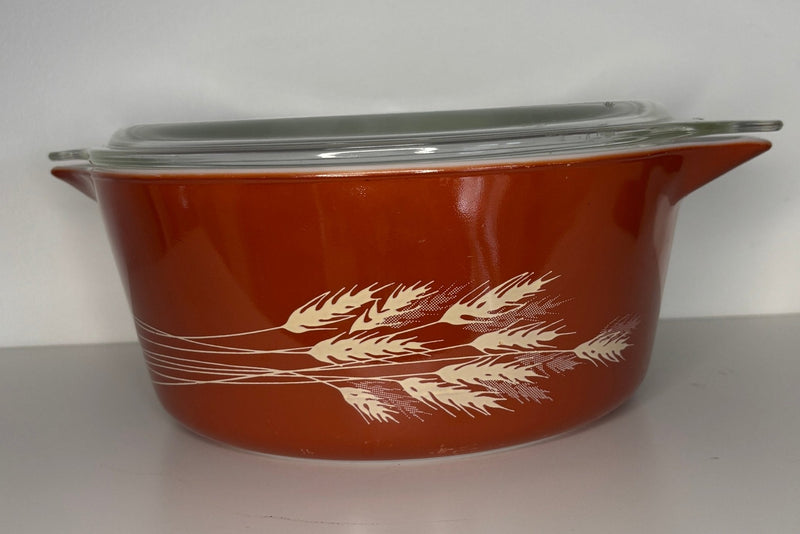 Vintage Pyrex Woodland Casserole Dish 2.5qt #475-B